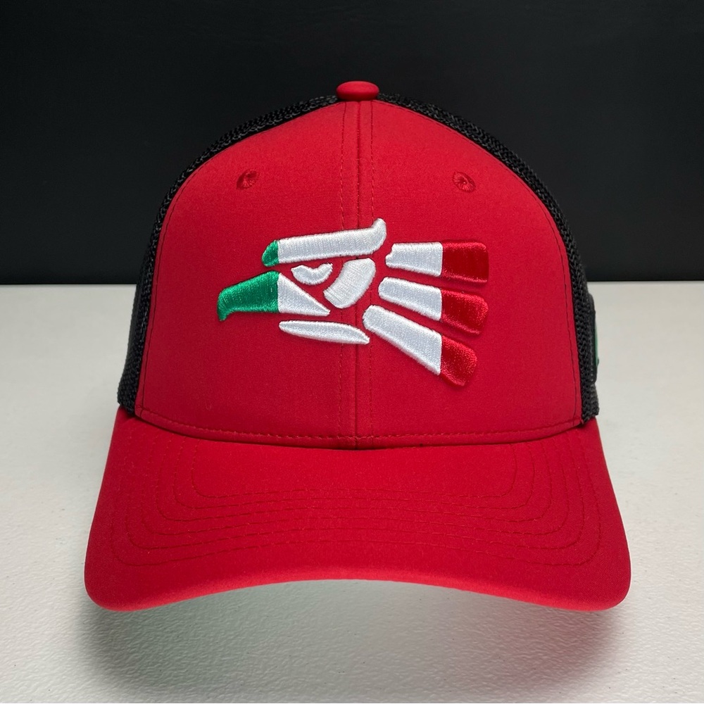 Hecho en Mexico Snapback Cap, Eagle Embroidered, Sport Style